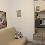 Lion - Free Parking Apartment