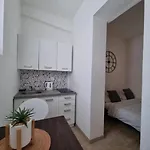 Lion - Free Parking Apartment *