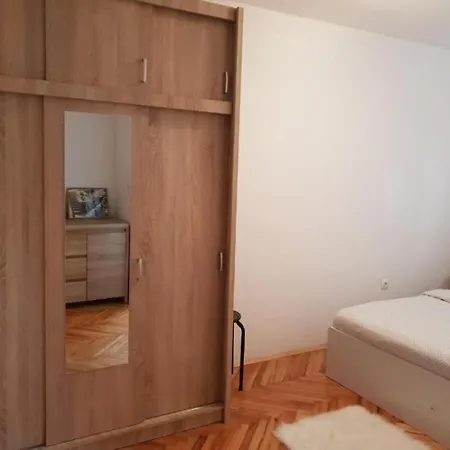 Lion Apartman Umag