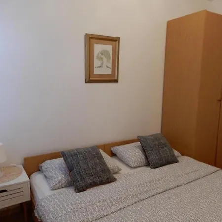 Apartman Lion *